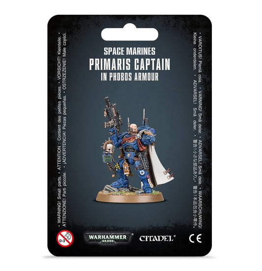 Warhammer: 40,000 - Space Marines - Captain in Phobos Armour
